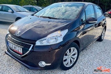 Peugeot 208 1.2 Benzyna 82KM^^125 Tys.km^^Duży wyświetlacz^^2013r^^Ful