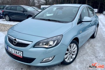 Opel Astra 1.6 Benzyna 115KM^^Bi-xenon^^155 Tys.km^^Nawigacja^^2011r^^
