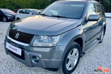 Suzuki Grand Vitara 2.0 Club Family