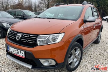 Dacia Sandero Stepway 0.9Tce 90KM^^Nawigacja^^Półskóry^^Stan BDB^^2017